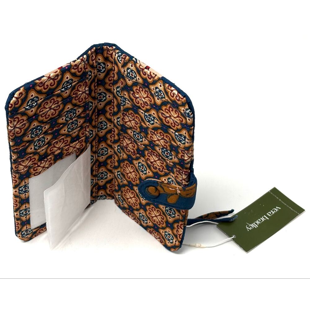 Vera Bradley Bunch of Bears Tab Wallet EXACT NWT 2025 Teddy Bears Blue Red - Picture 10 of 13